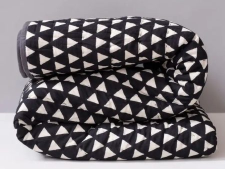 Kamana Black Quilt Online