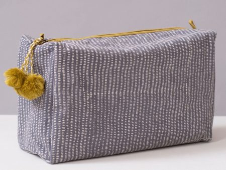 Alice Stripes Storm Toiletry Bag Online Hot Sale